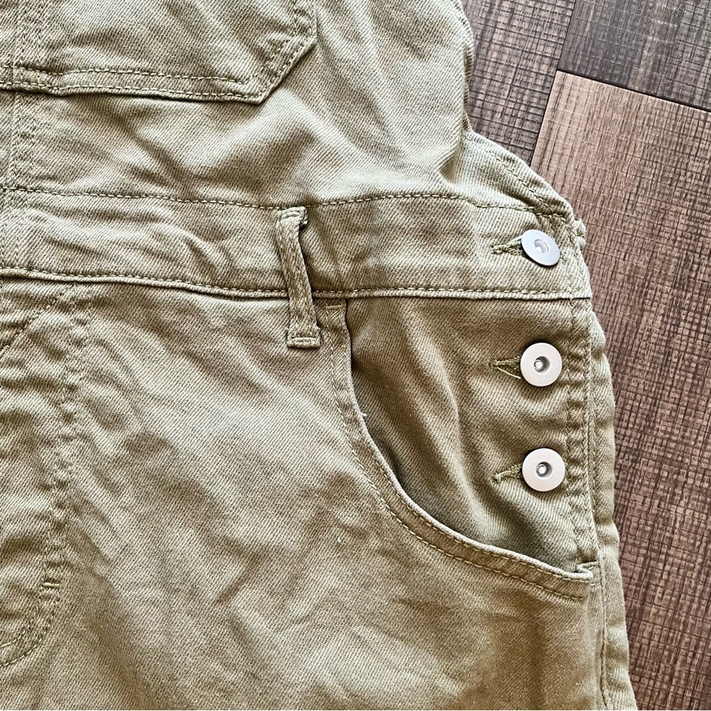 Olive Green Short Overalls - Picture 4 of 8